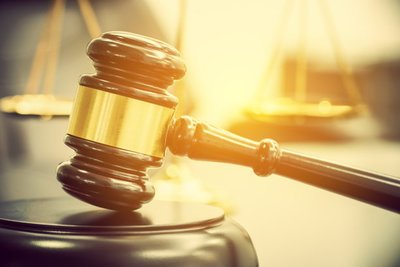 与中创新航专利战出现反转，宁德时代两项涉诉专利被判无效